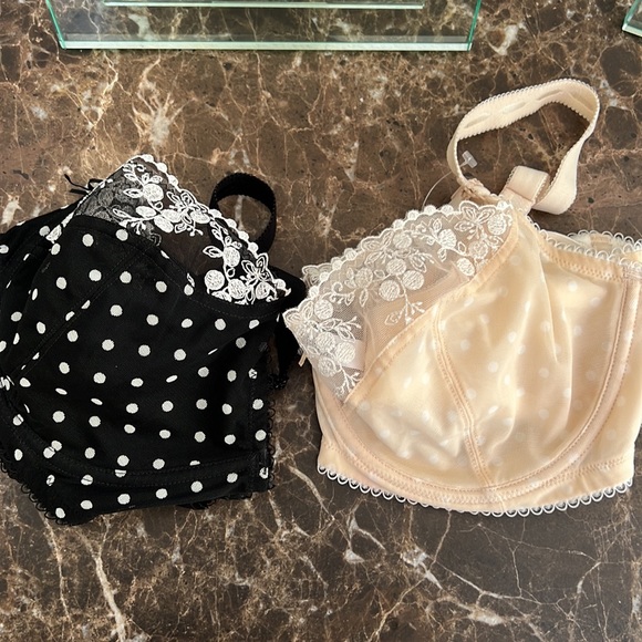 Paramour Sweet Revenge Full Bust UW Bra Black or Cream (Nude)
NEW - Picture 2 of 4